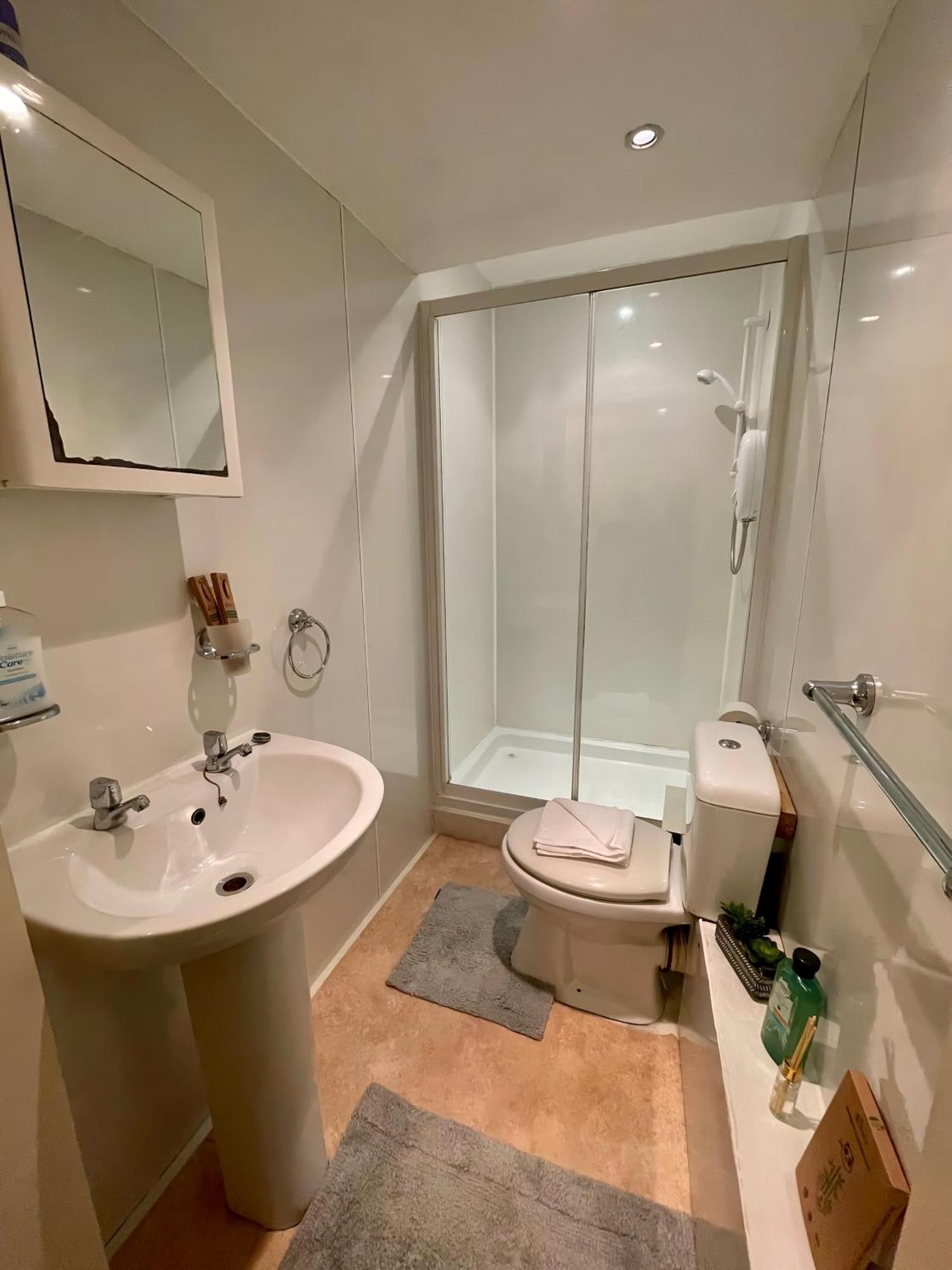 Comfy 2 Bedroom Flat Near Edinburgh City Center 外观 照片